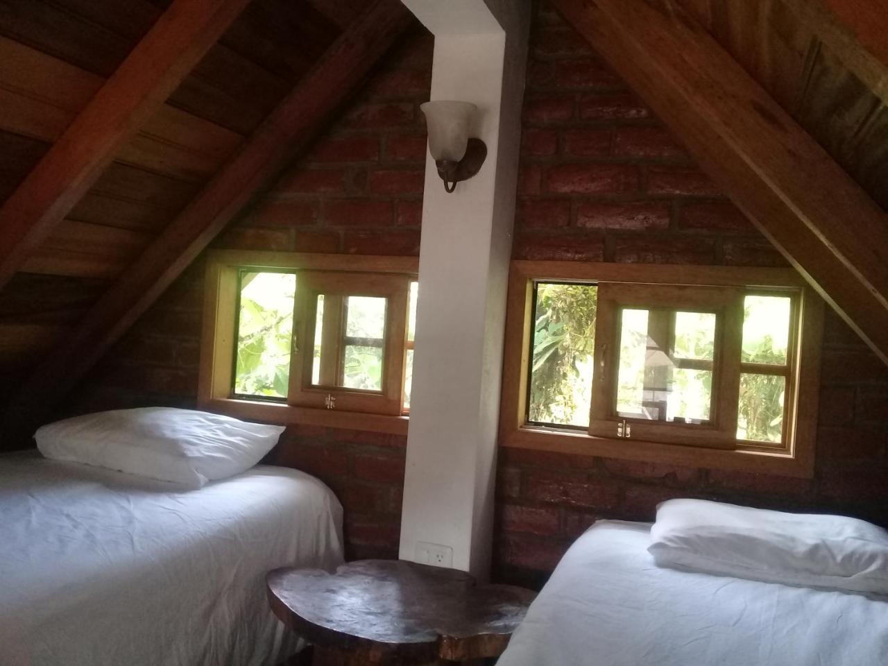 La Casa Del Rio *